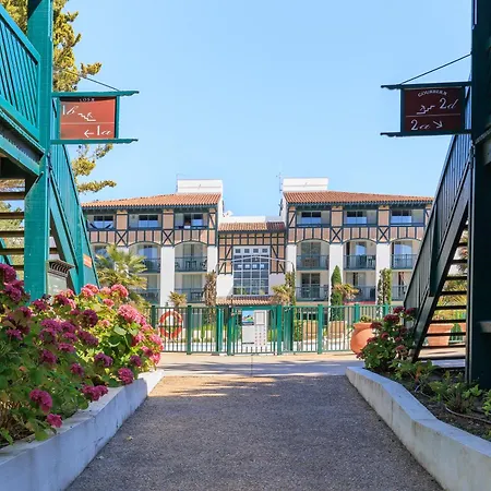 Puchouau En Rez Jardin