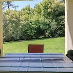 Διαμέρισμα Puchouau En Rez Jardin *